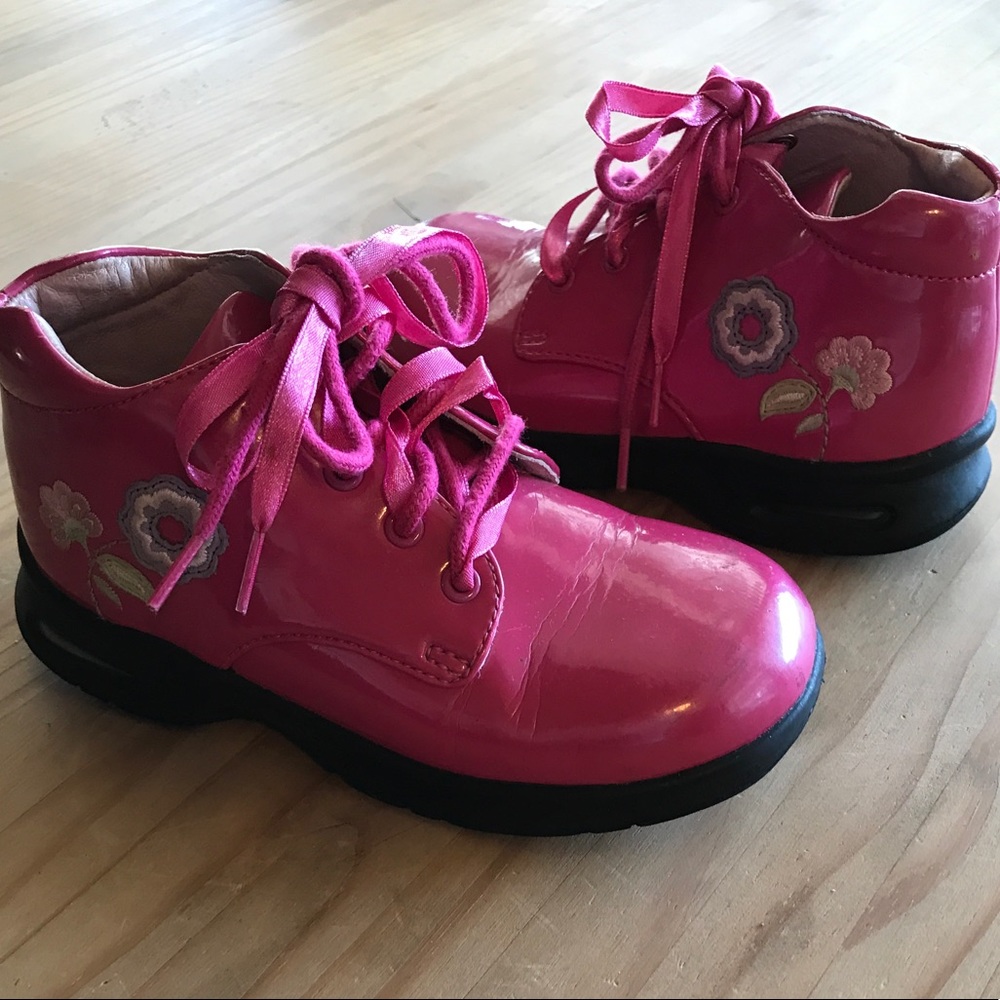 Stride Rite Beautiful Toddler Tech Pink Patent Leather Boots Size 10W